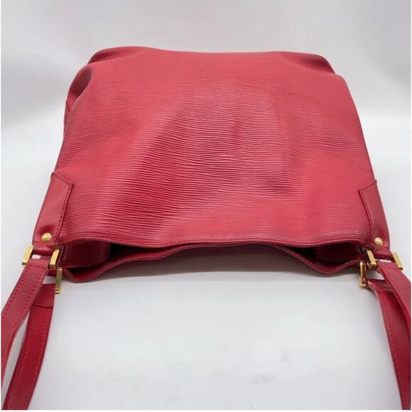 Auth Louis Vuitton Epi Red Mandara MM Shoulder Bag W/Dustbag - Picture 7 of 15